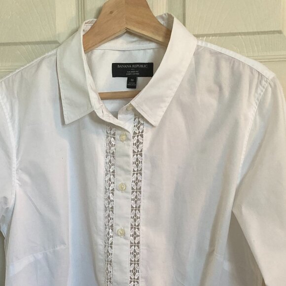 Banana Republic White Tailored Fit Blouse - EUC - Picture 2 of 10